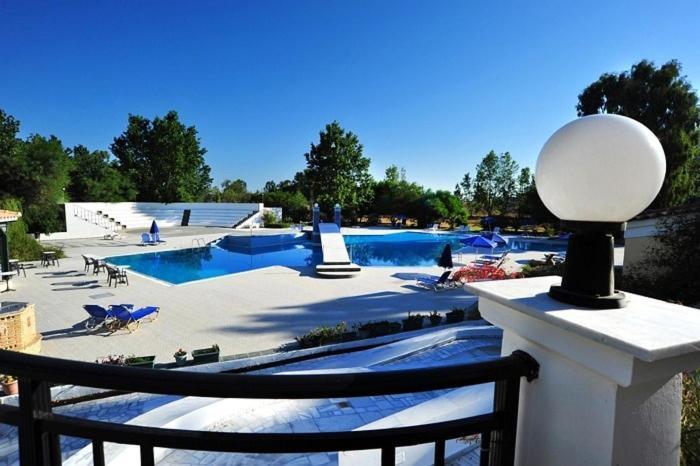 Ilaria Hotel กาลามากี ภายนอก รูปภาพ